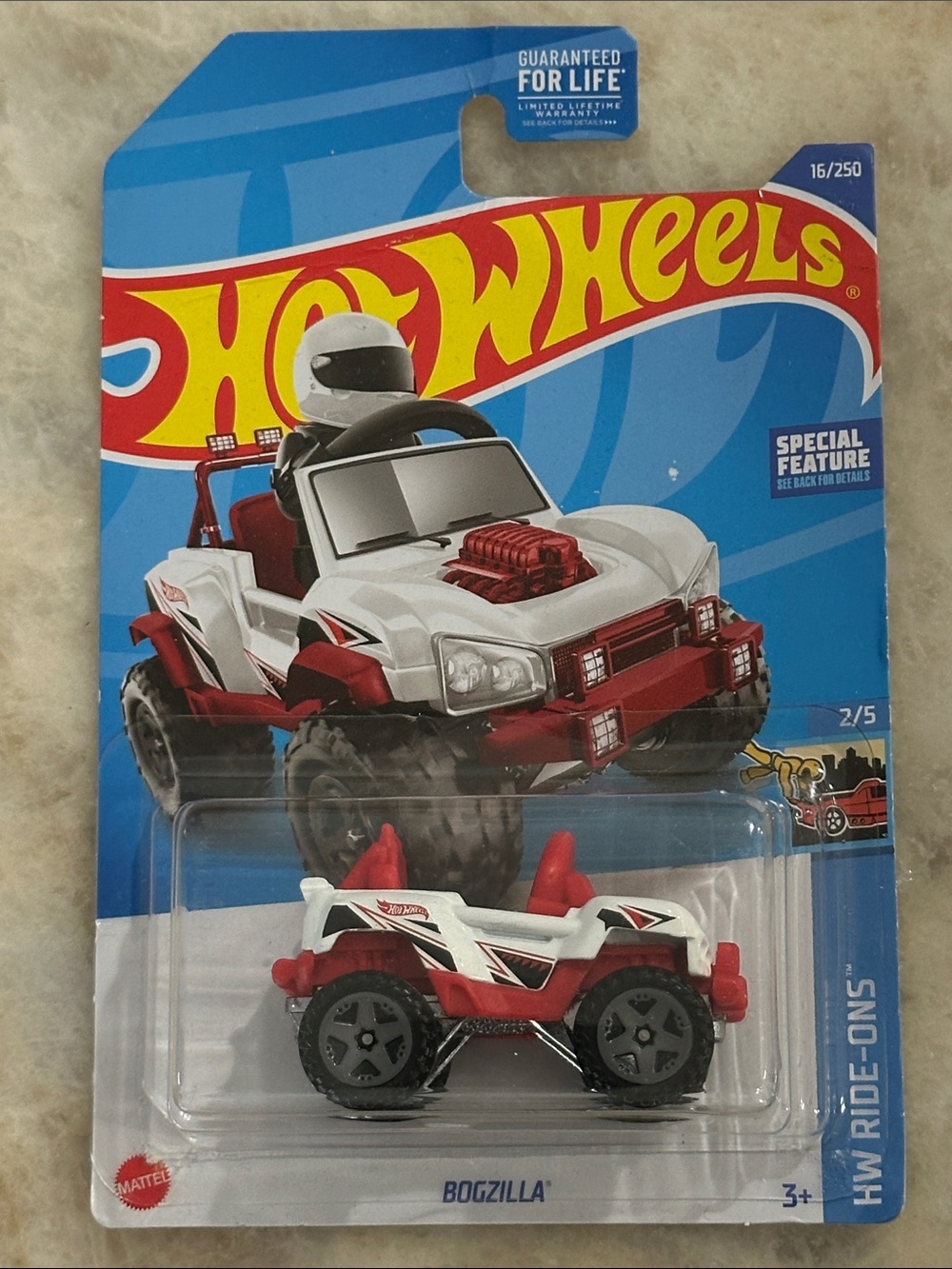 Hot Wheels Bogzilla Off-Road Buggy - White & Red